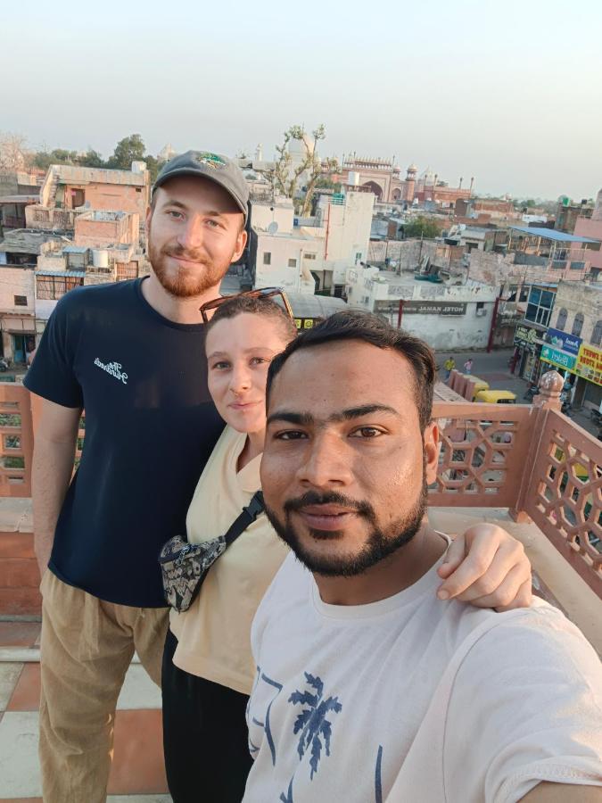 Hotel India Inn Walking Distance From Taj Mahal-- Rooftop Taj Mahal View Agra  Eksteriør bilde